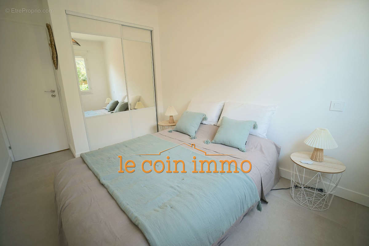 Appartement à LE CANNET