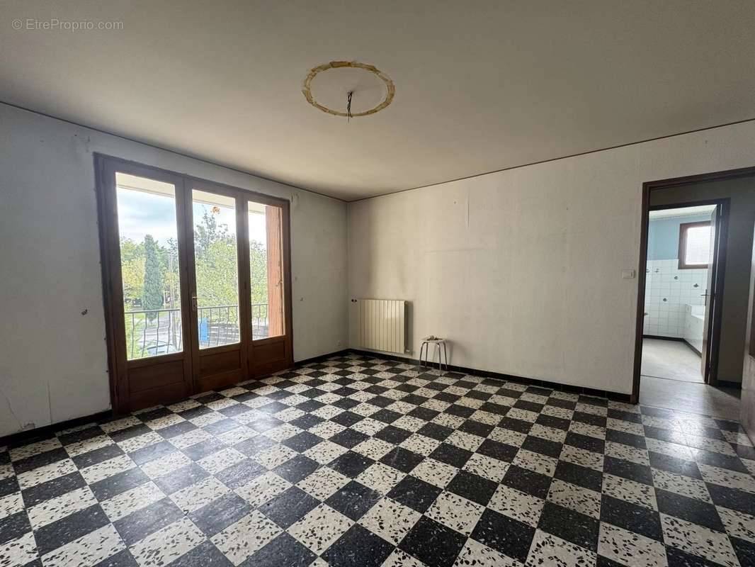 Appartement à ARLES