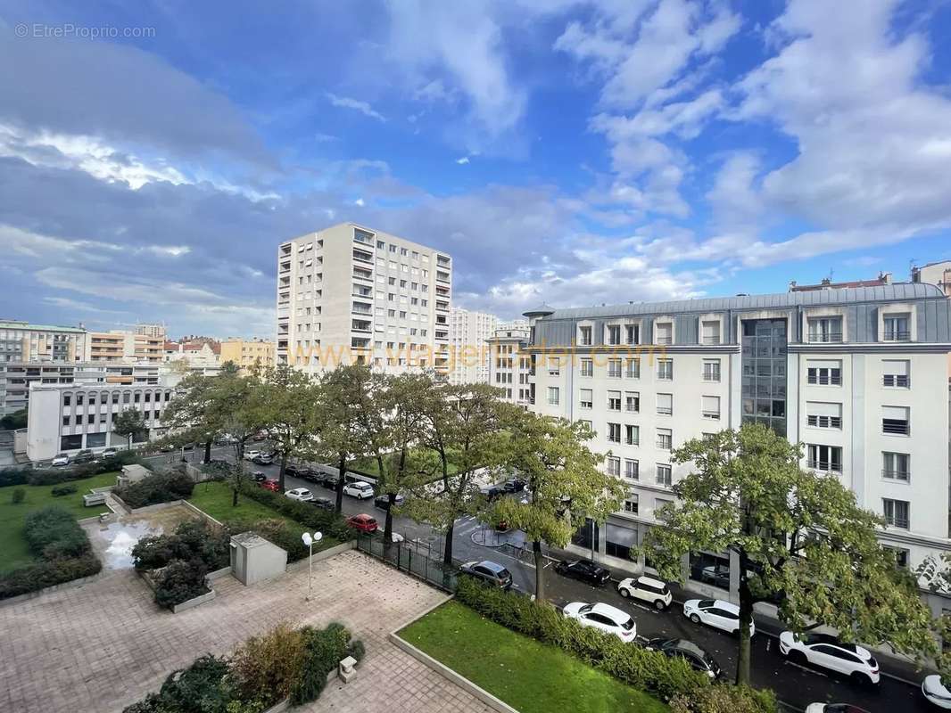 Appartement à LYON-6E