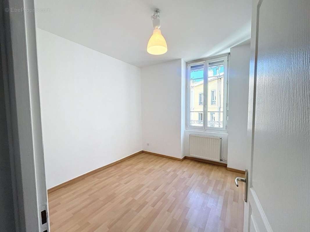 Appartement à LYON-6E