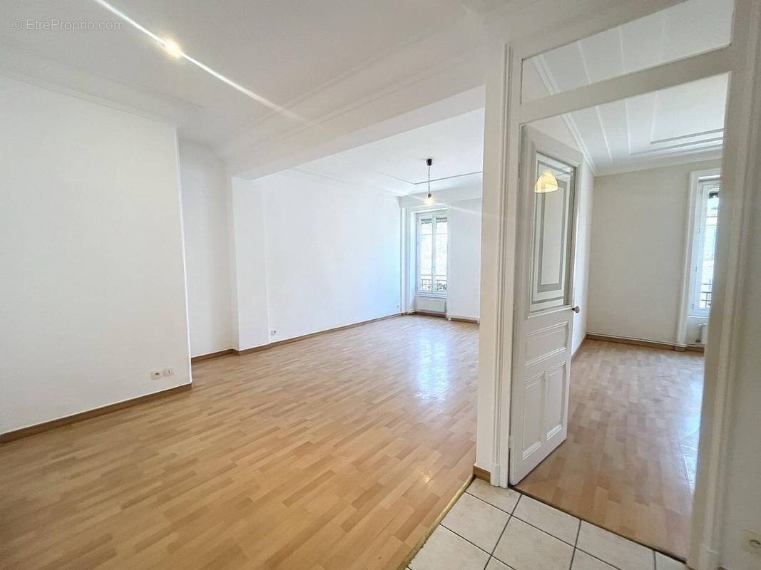 Appartement à LYON-6E