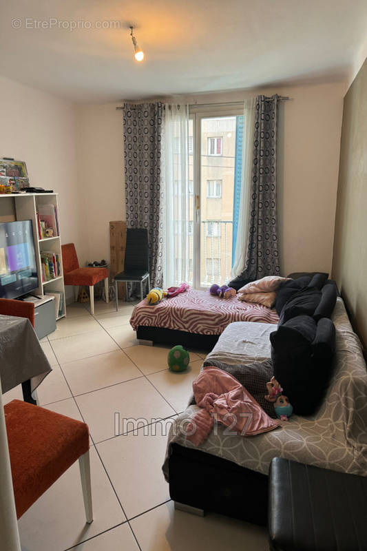 Appartement à MARSEILLE-13E