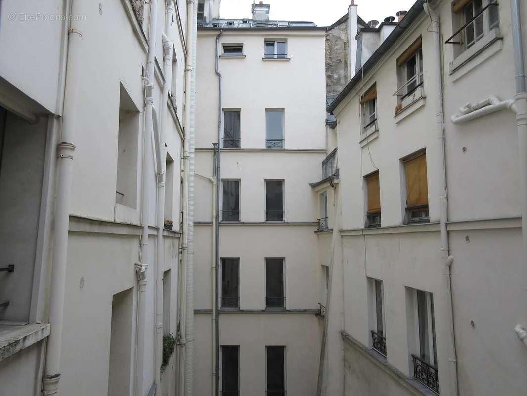 Appartement à PARIS-4E