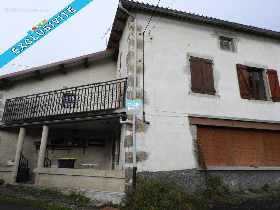 Maison à SAINT-REMY-SUR-DUROLLE