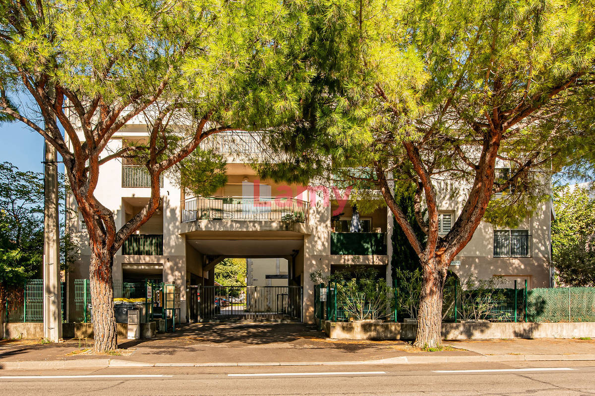 Appartement à SALON-DE-PROVENCE