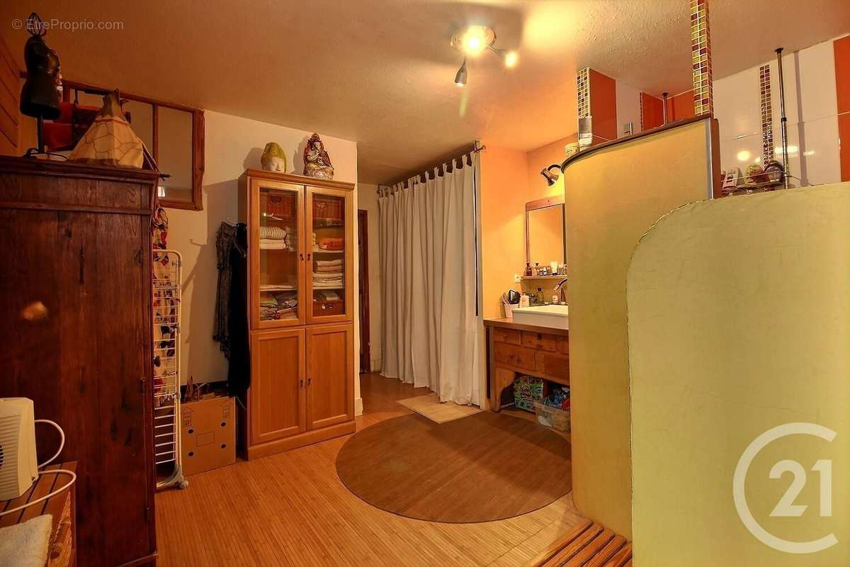 Appartement à EVIAN-LES-BAINS