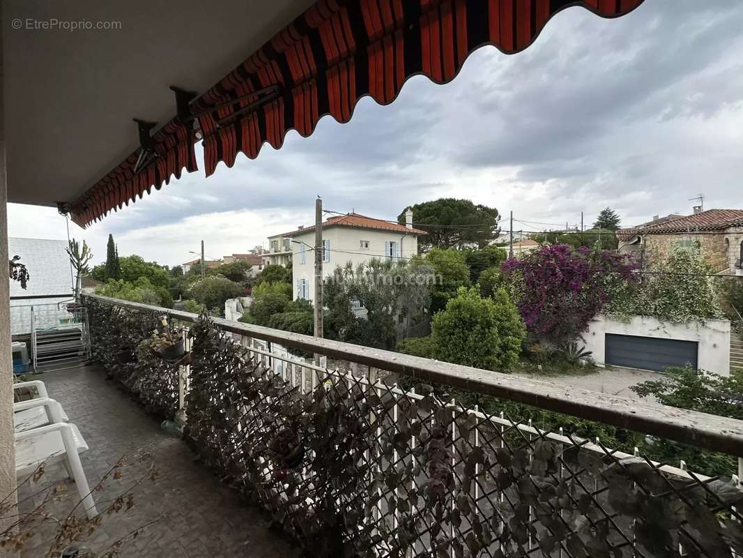 Appartement à LE CANNET