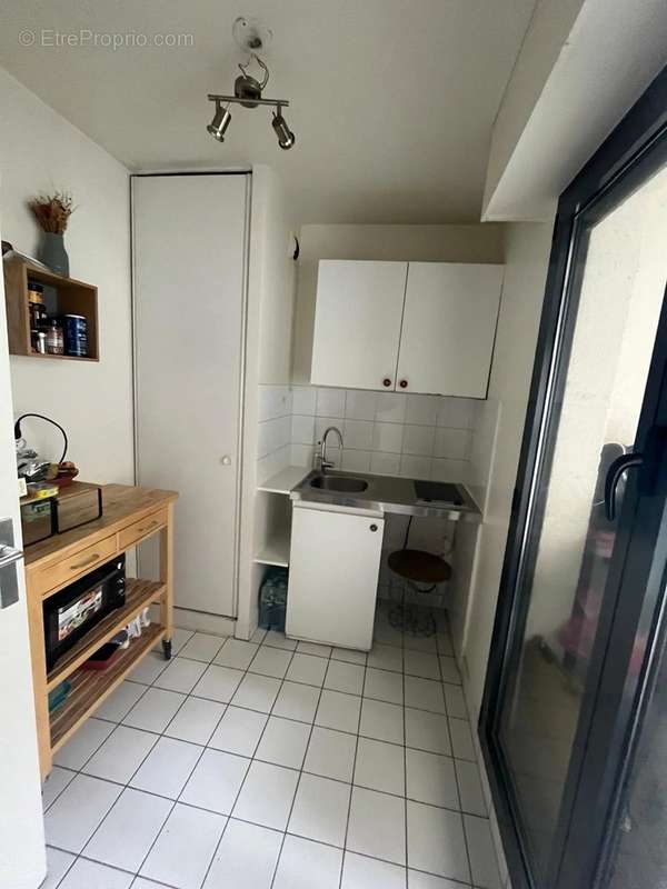 Appartement à PARIS-10E