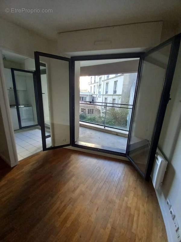 Appartement à PARIS-10E