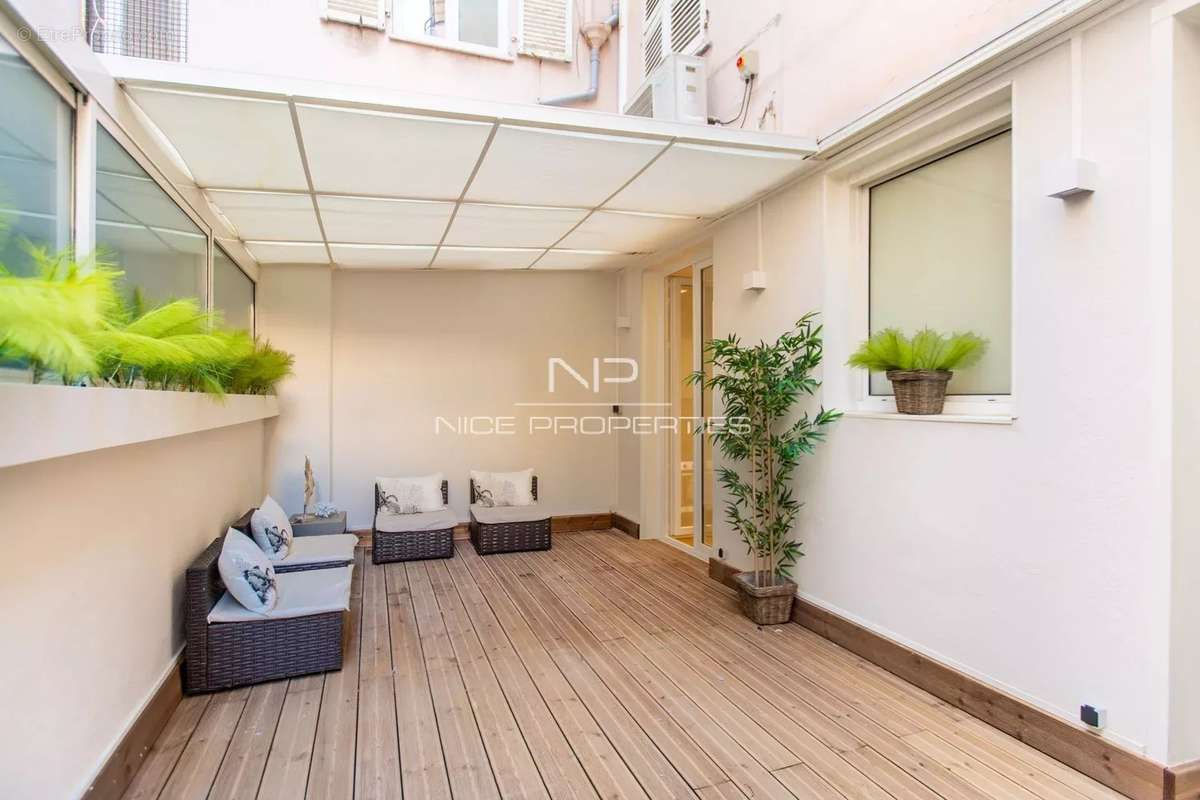 Appartement à NICE