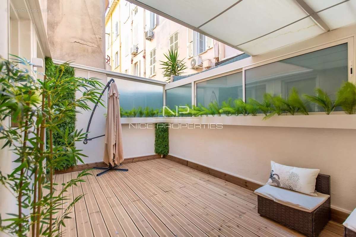 Appartement à NICE