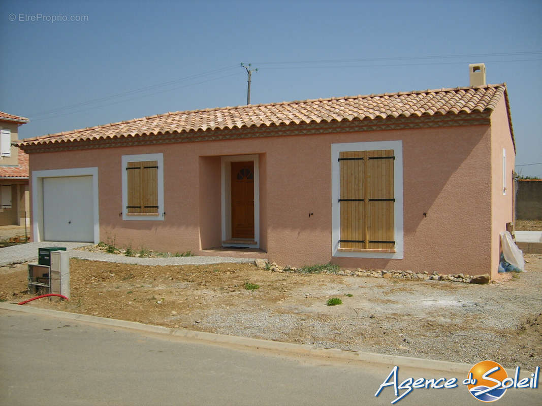 Maison à ROUBIA