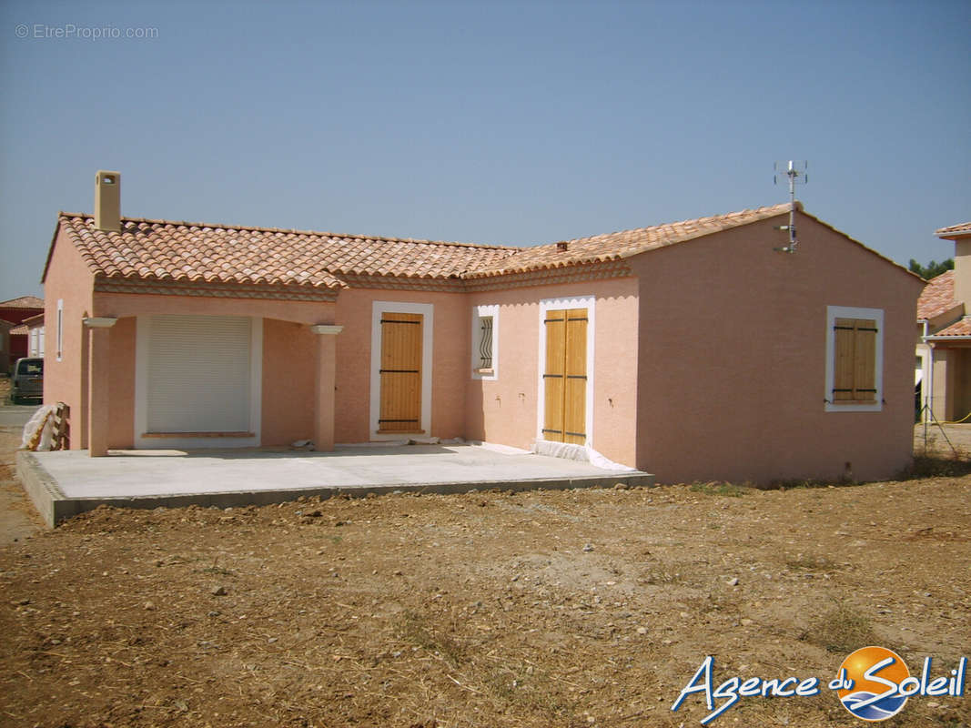 Maison à ROUBIA