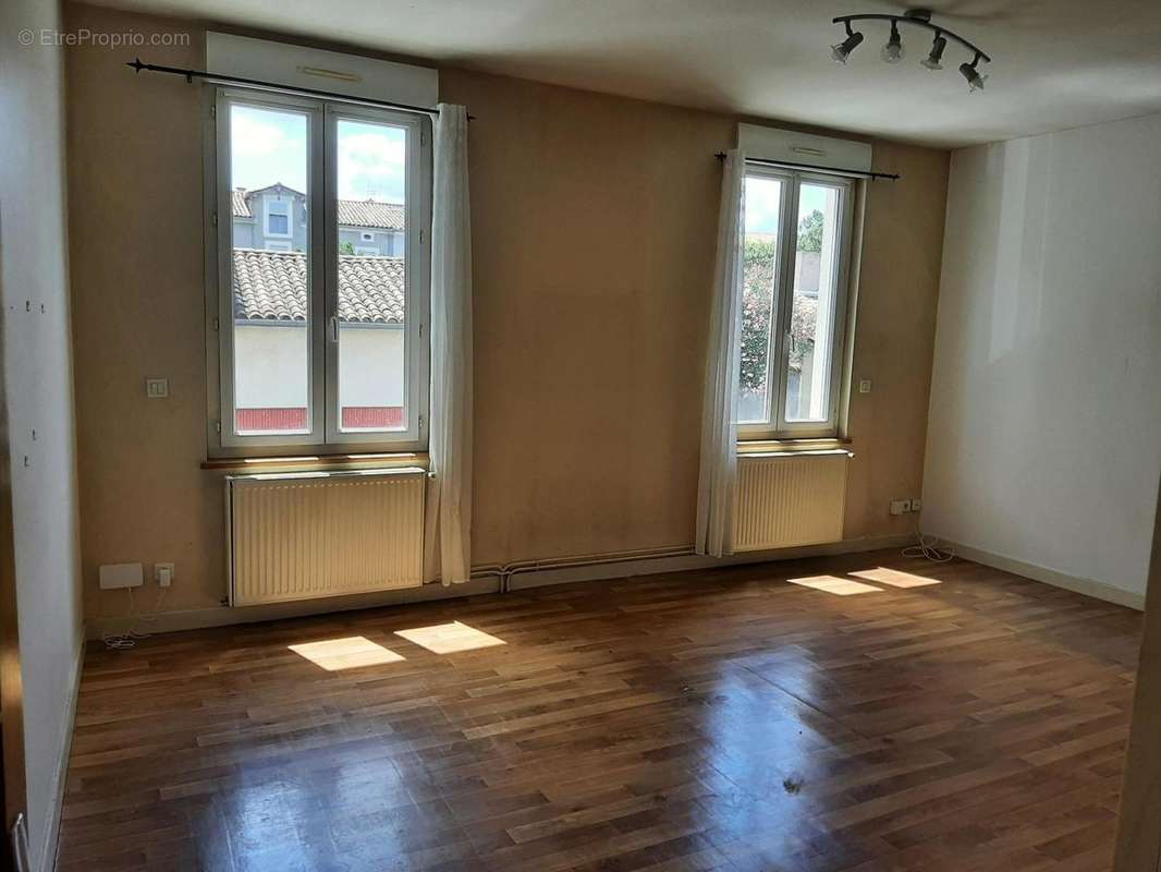   - Appartement à CASTRES