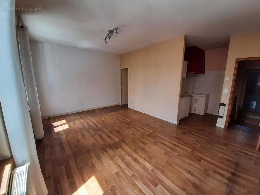   - Appartement à CASTRES