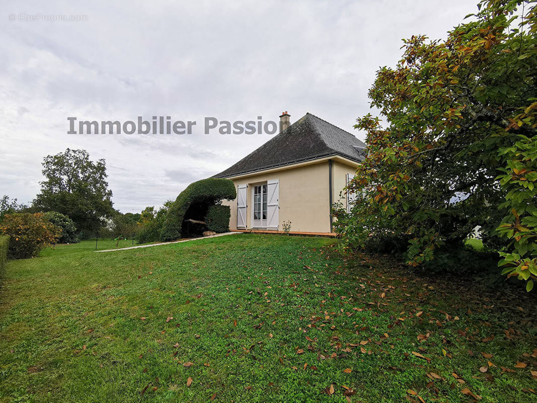 Maison à JUIGNE-SUR-LOIRE