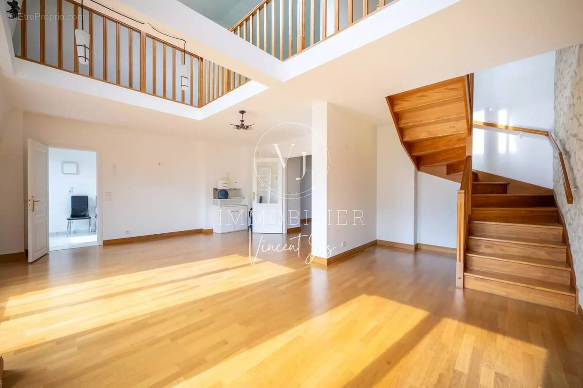 Appartement à AULNAY-SOUS-BOIS