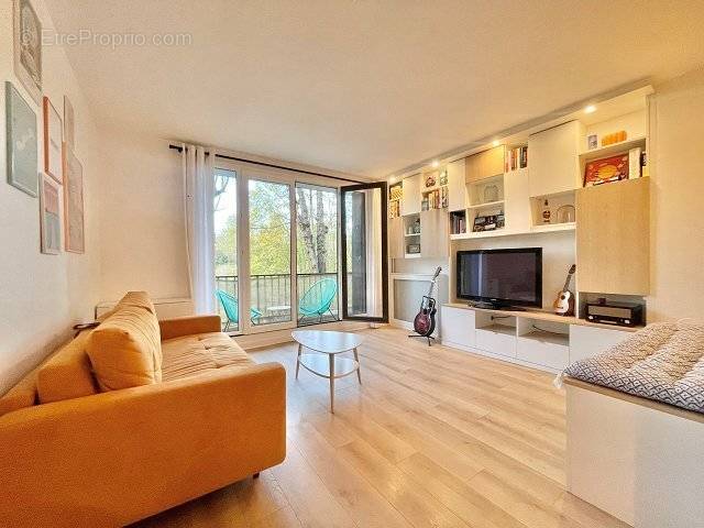 Appartement à MAISONS-ALFORT