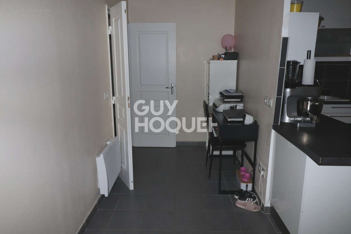 Appartement à MARSEILLE-15E