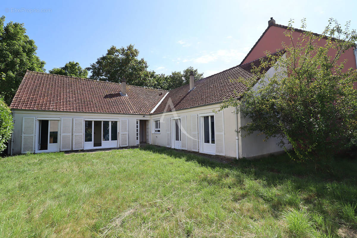 Maison à VAL-DE-REUIL