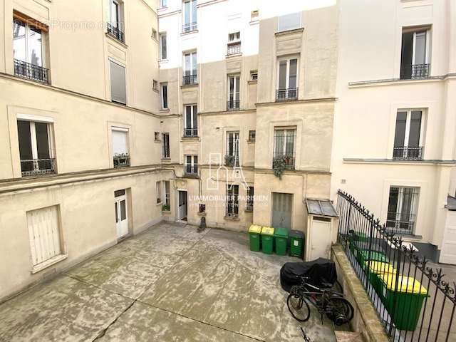 Appartement à PARIS-18E