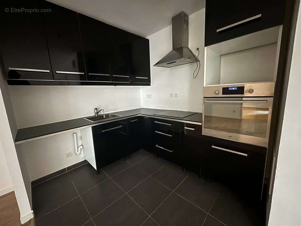 Appartement à NANTERRE