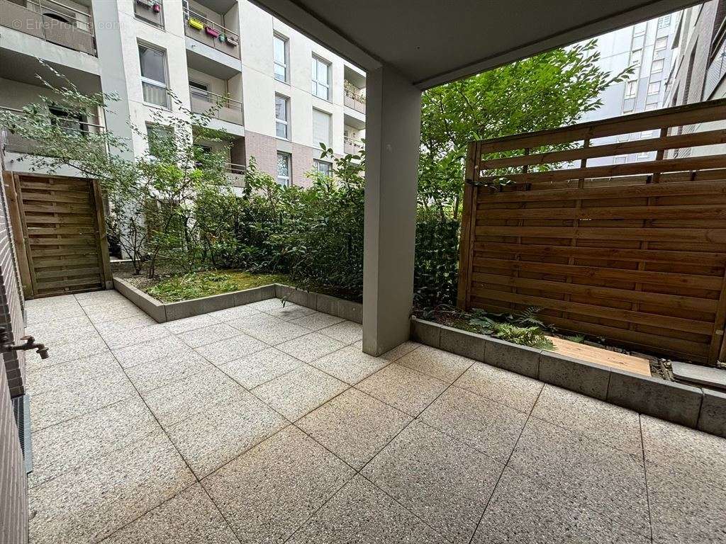 Appartement à NANTERRE