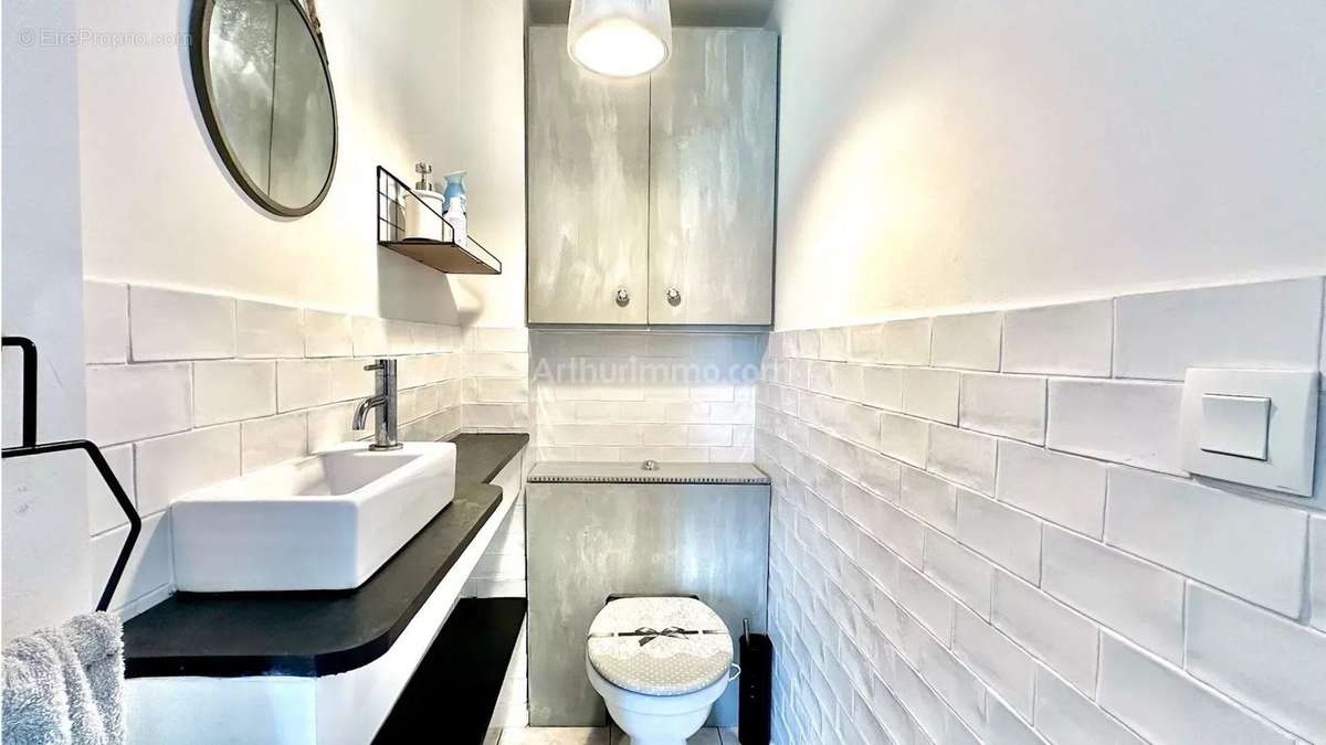 Appartement à VILLENEUVE-LOUBET