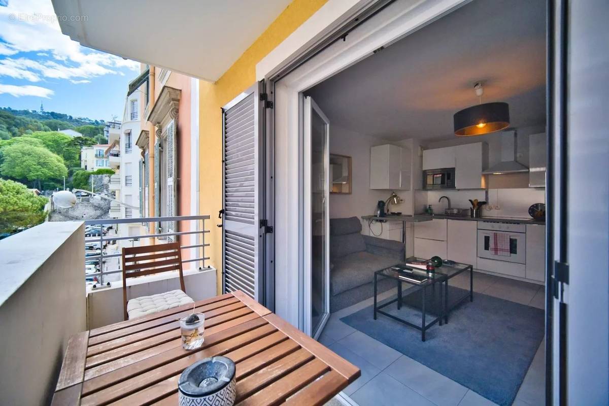 Appartement à NICE