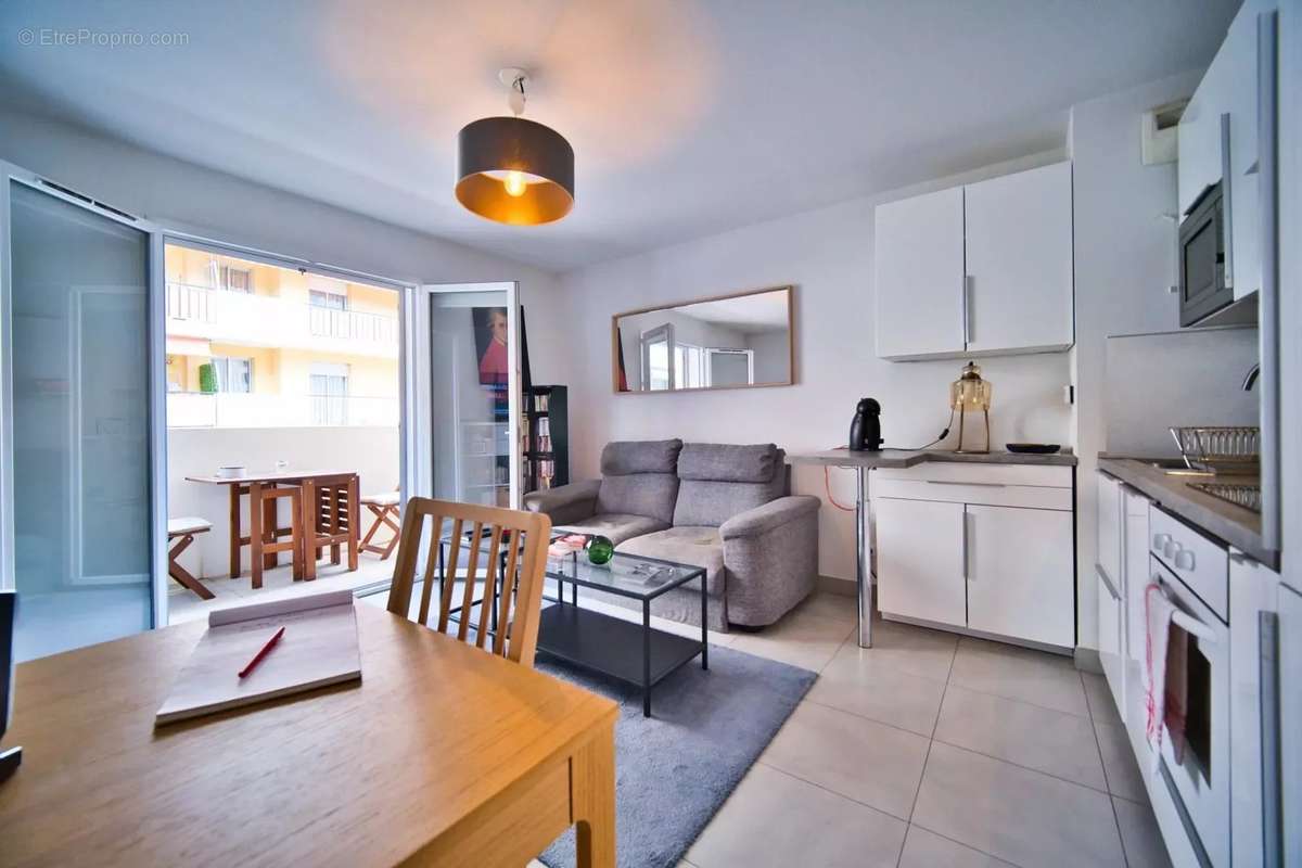 Appartement à NICE