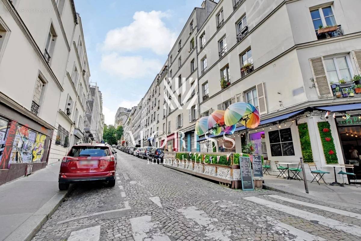 Appartement à PARIS-18E