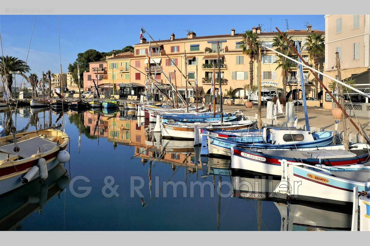 Appartement à SANARY-SUR-MER