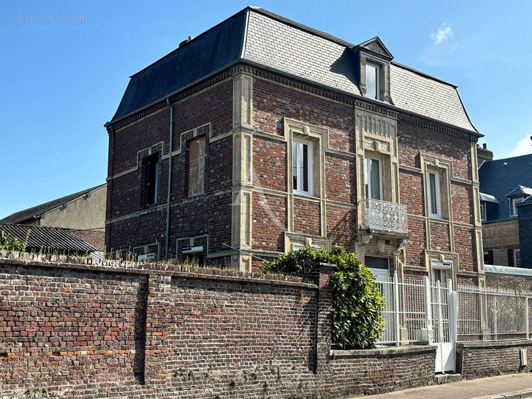 Maison à GOURNAY-EN-BRAY