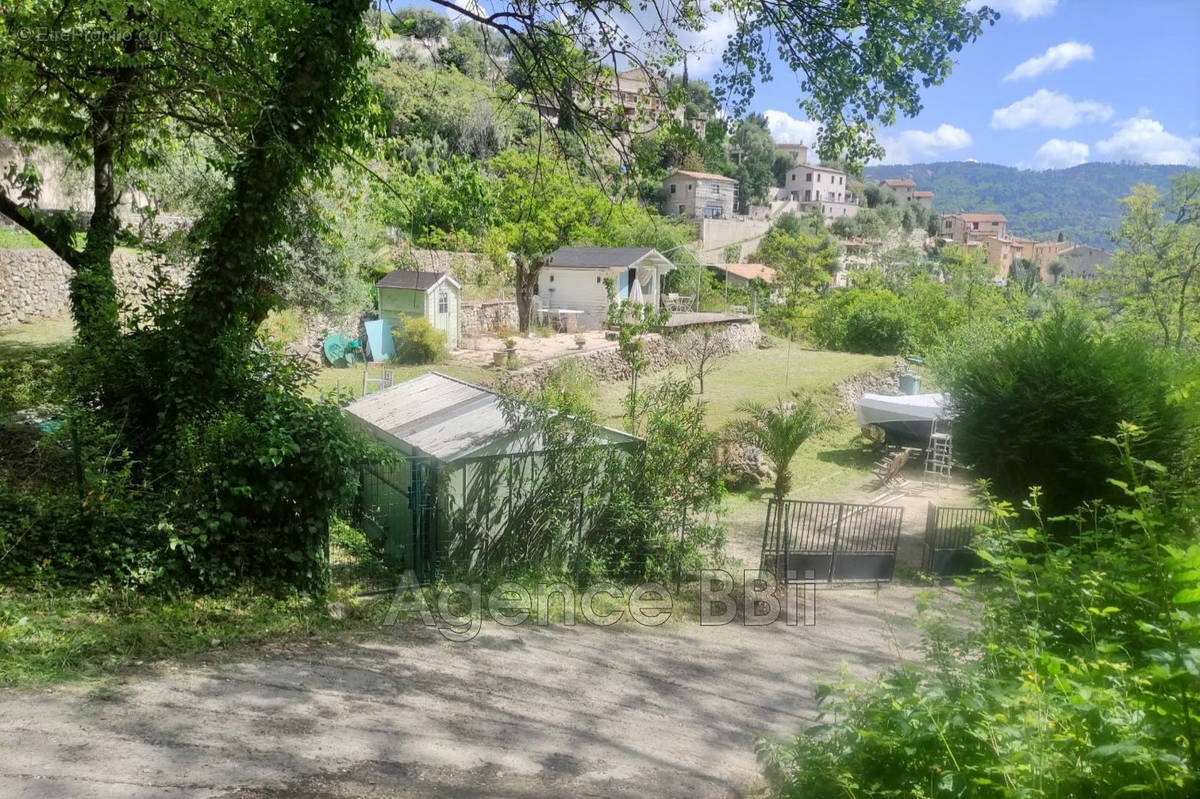 Terrain à BENDEJUN