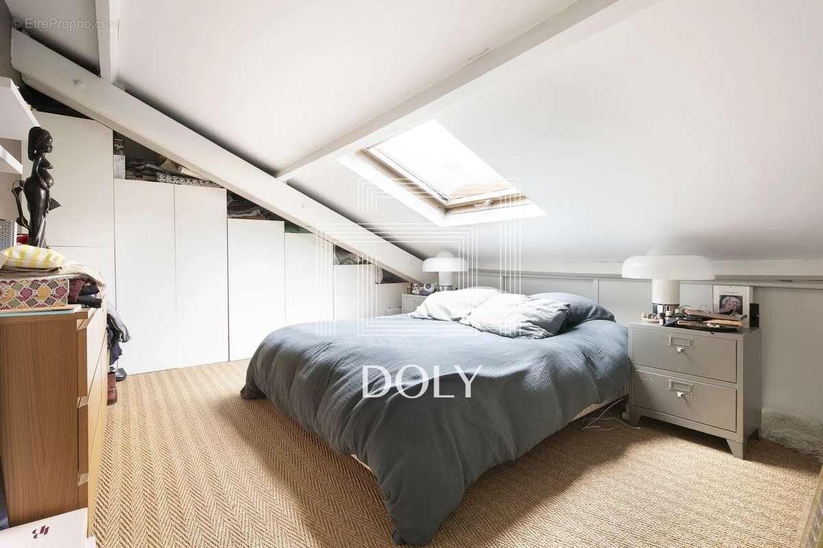 Appartement à PARIS-9E