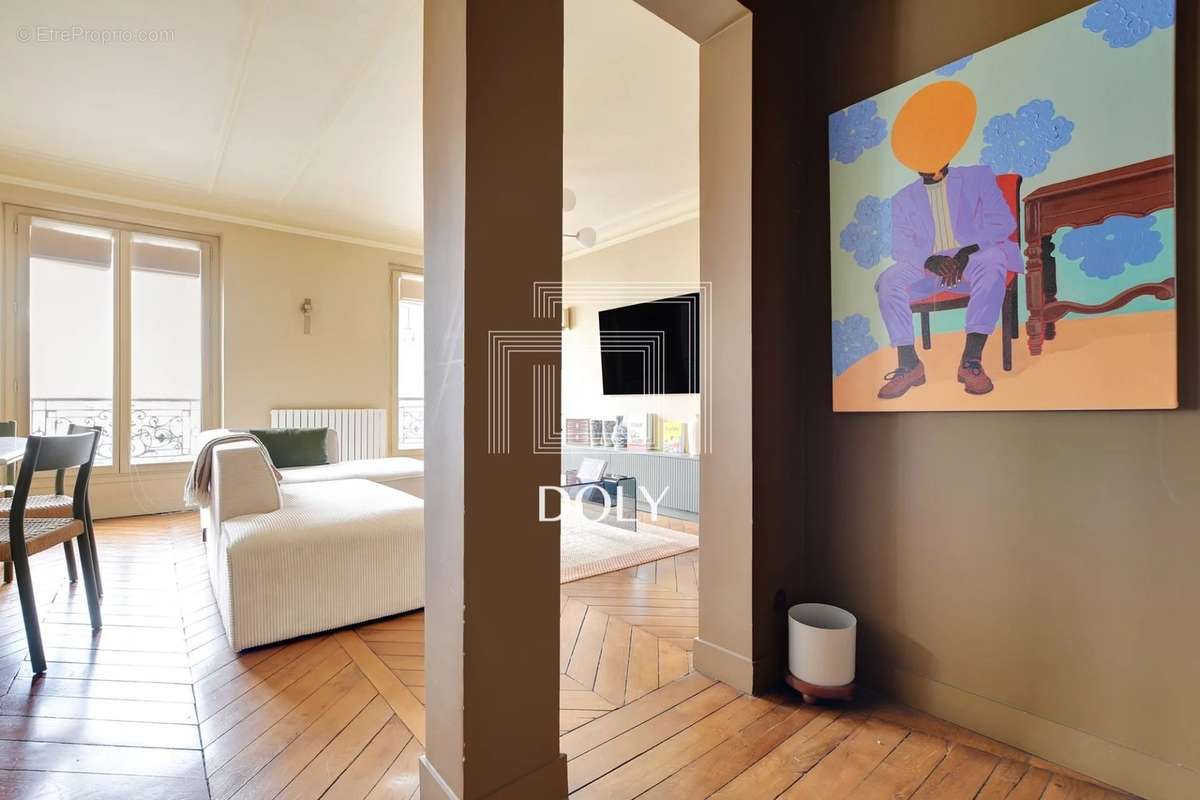 Appartement à PARIS-11E