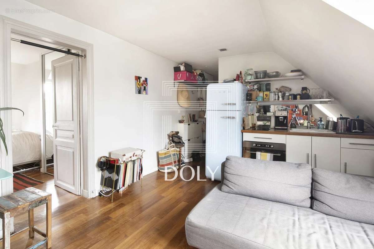 Appartement à PARIS-11E