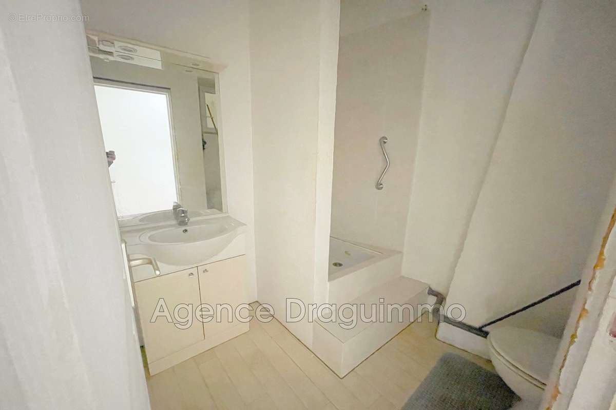 Appartement à DRAGUIGNAN