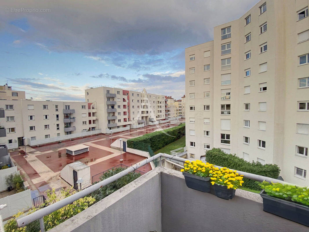 Appartement à LYON-3E