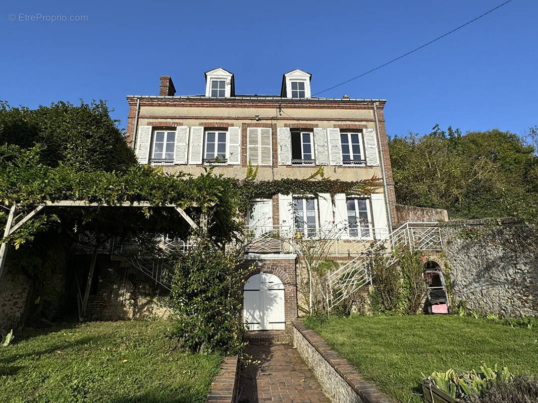 Maison à NONANCOURT