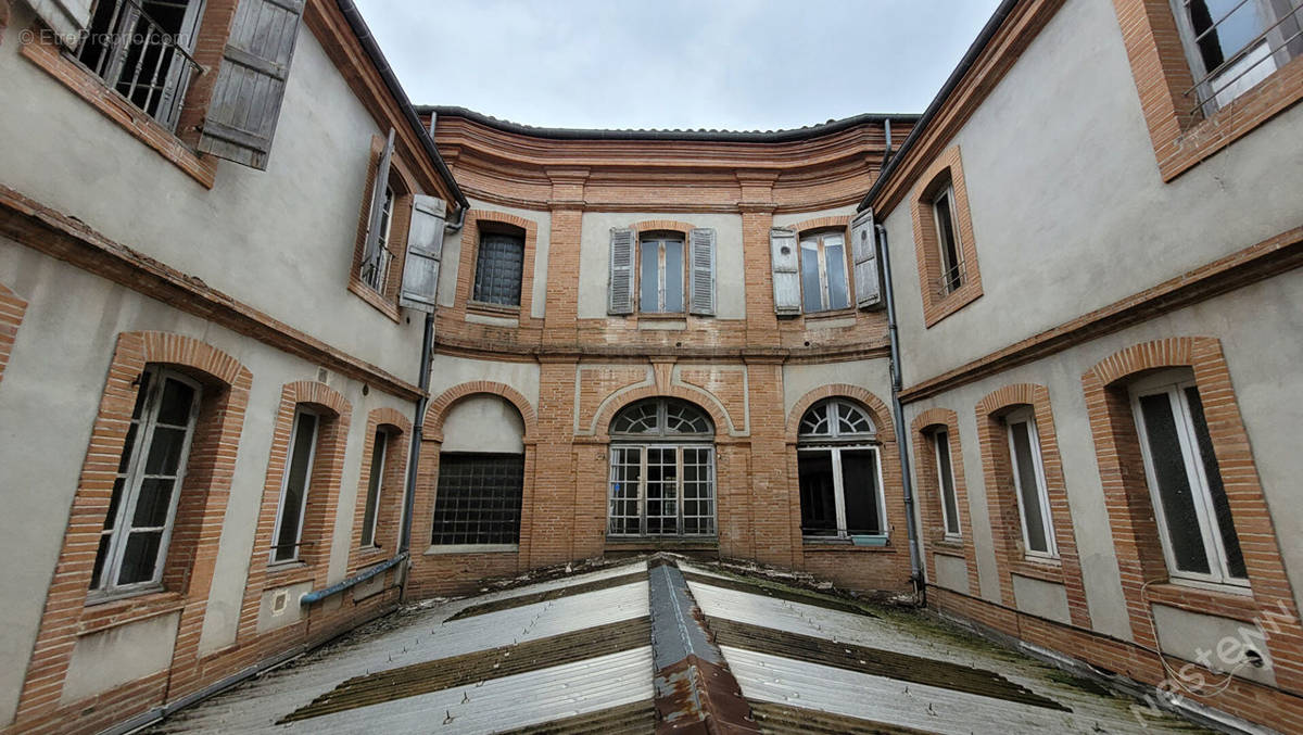 Commerce à MONTAUBAN