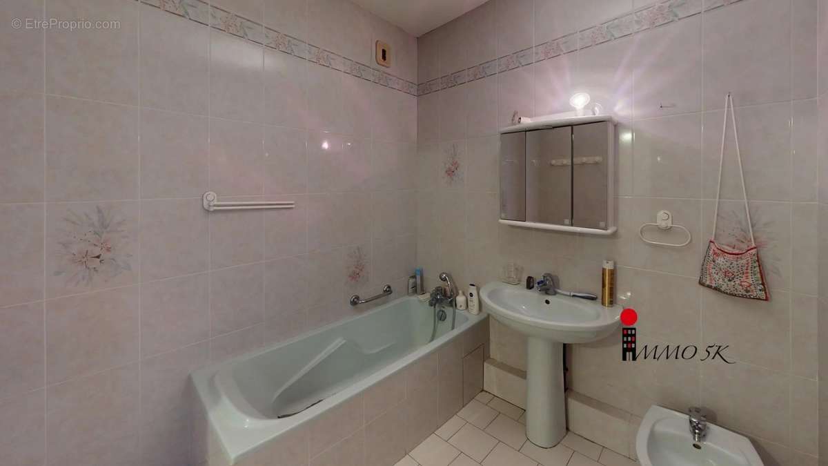 Appartement à LYON-8E