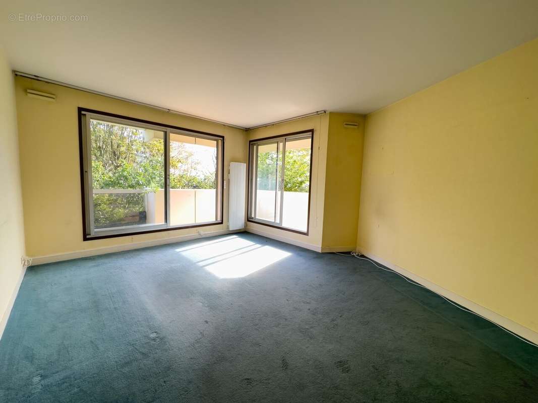 Appartement à SURESNES