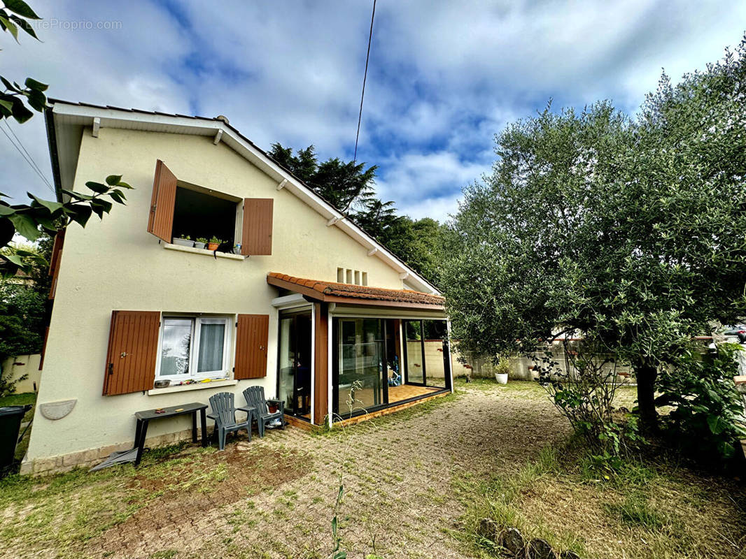 Maison à VILLENEUVE-SUR-LOT