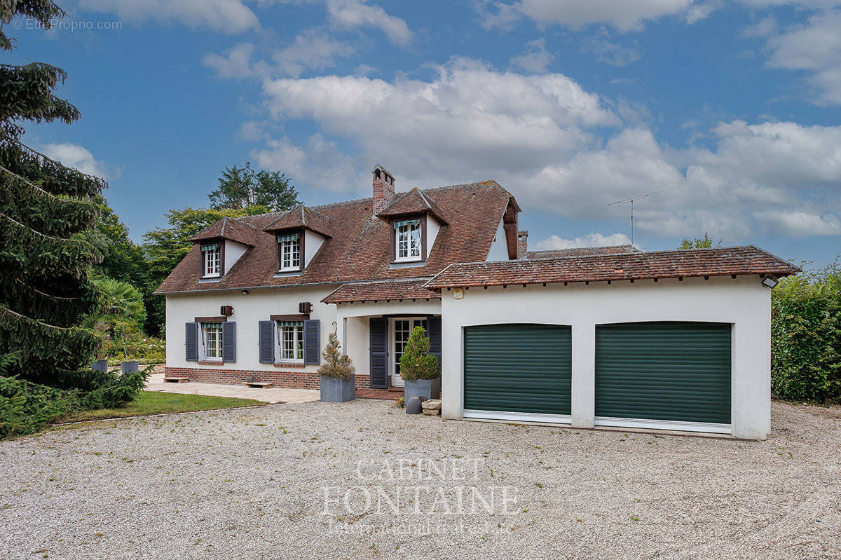 Maison à SAVIGNIES