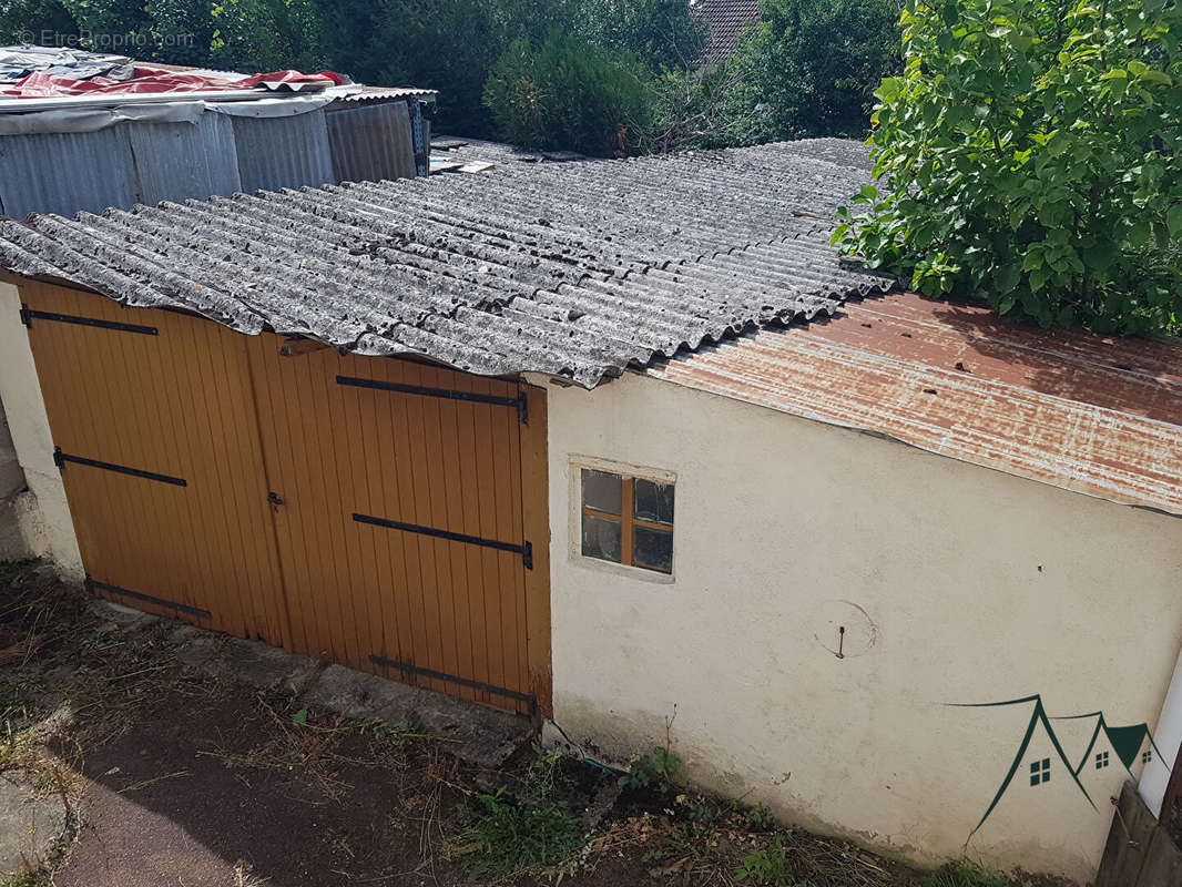 Maison à SAINT-AMAND-MONTROND