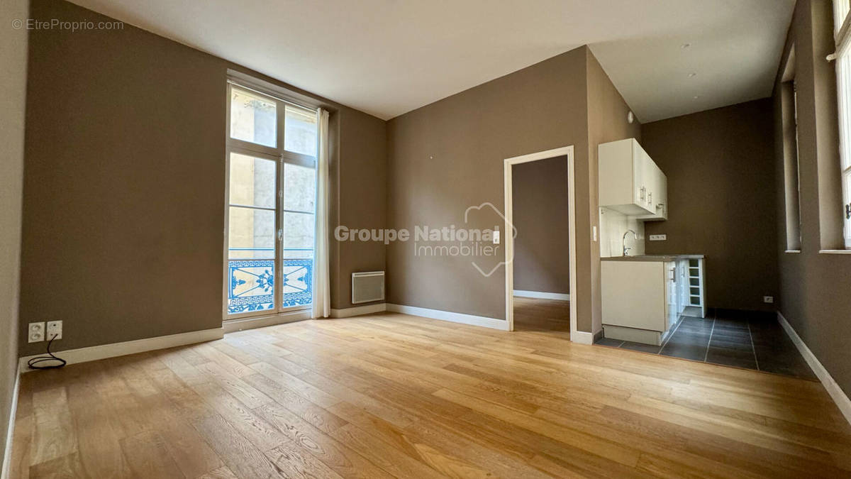 Appartement à NIMES