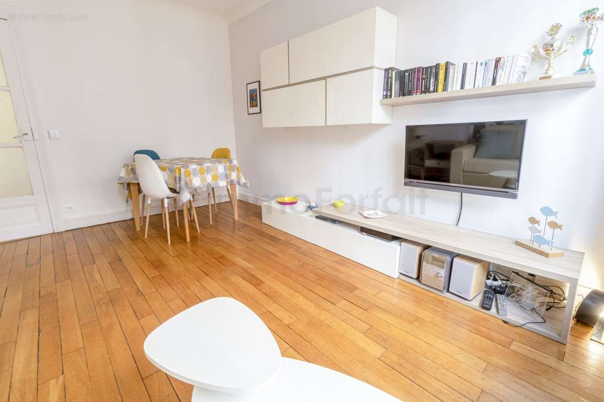 Appartement à PARIS-20E