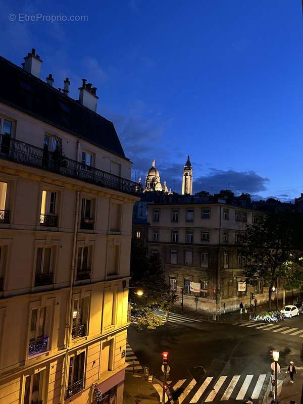 Appartement à PARIS-18E