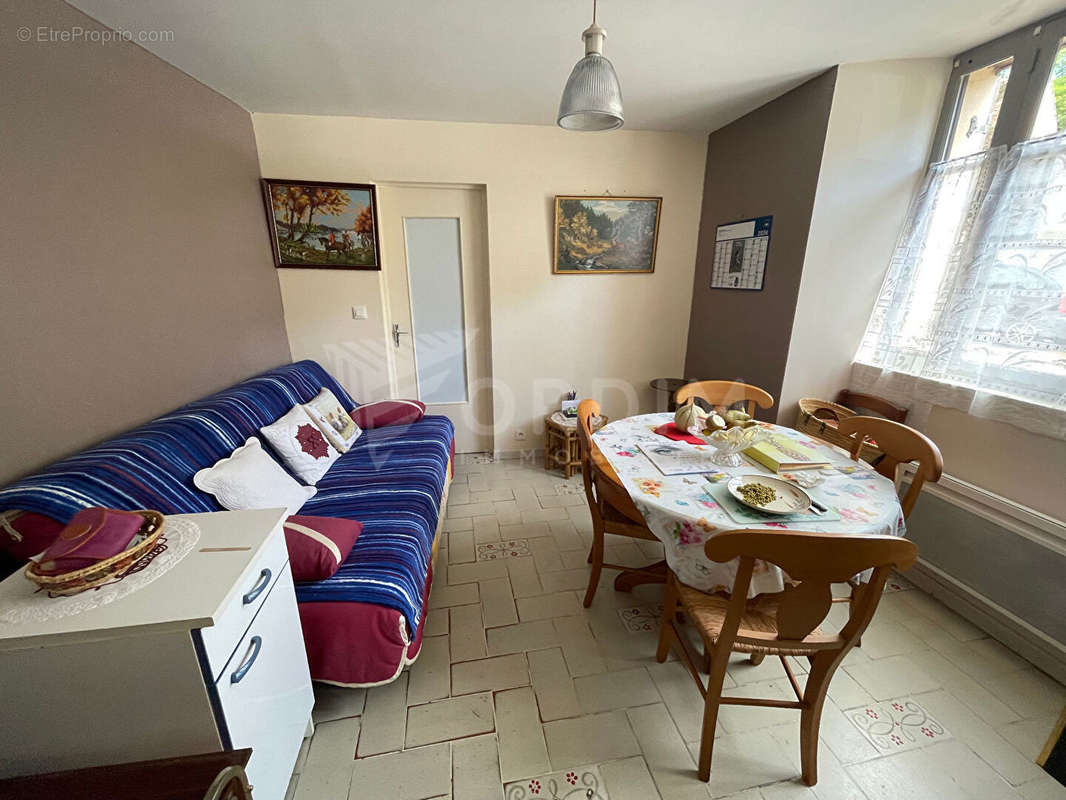 Appartement à TOUCY